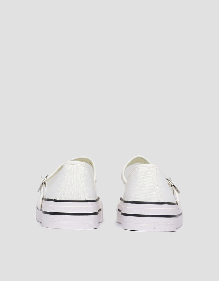 Nevada Sepatu Slip On Wanita