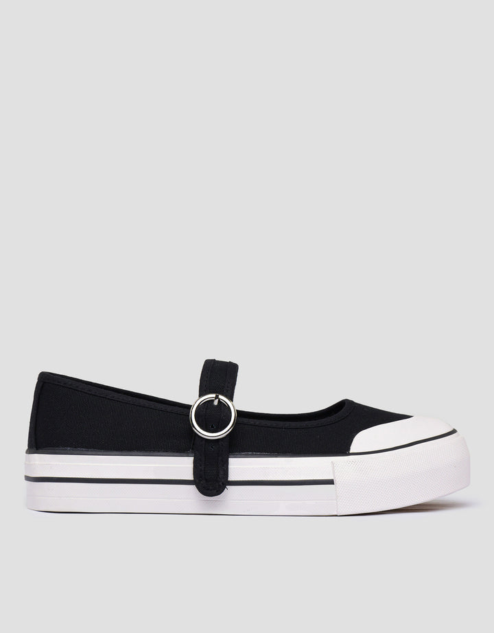 Nevada Sepatu Slip On Wanita