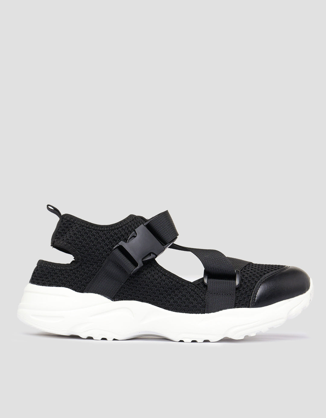 Nevada Sepatu Slip On Wanita