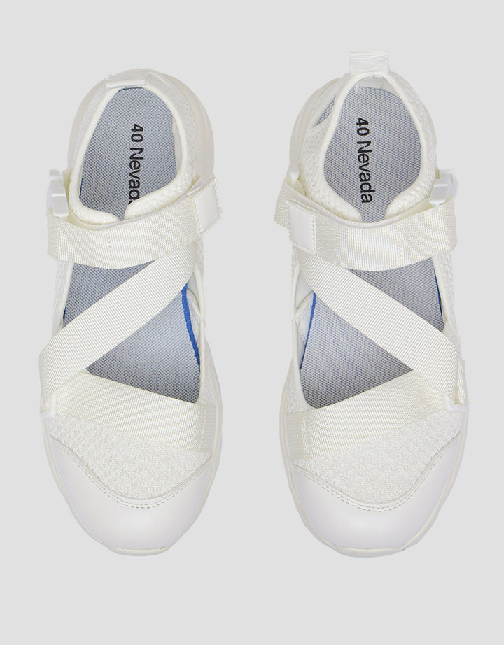Nevada Sepatu Slip On Wanita