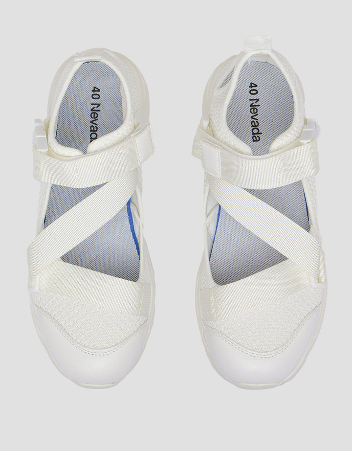 Nevada Sepatu Slip On Wanita