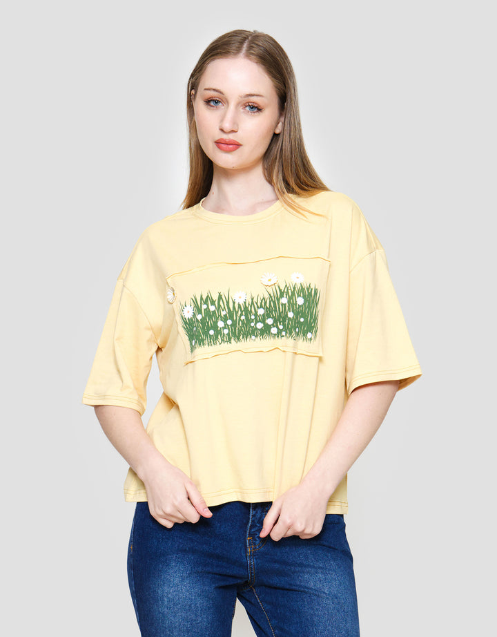 Exit Nazita Kaos Wanita