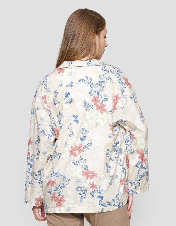 Expand Tersa Blouse Wanita