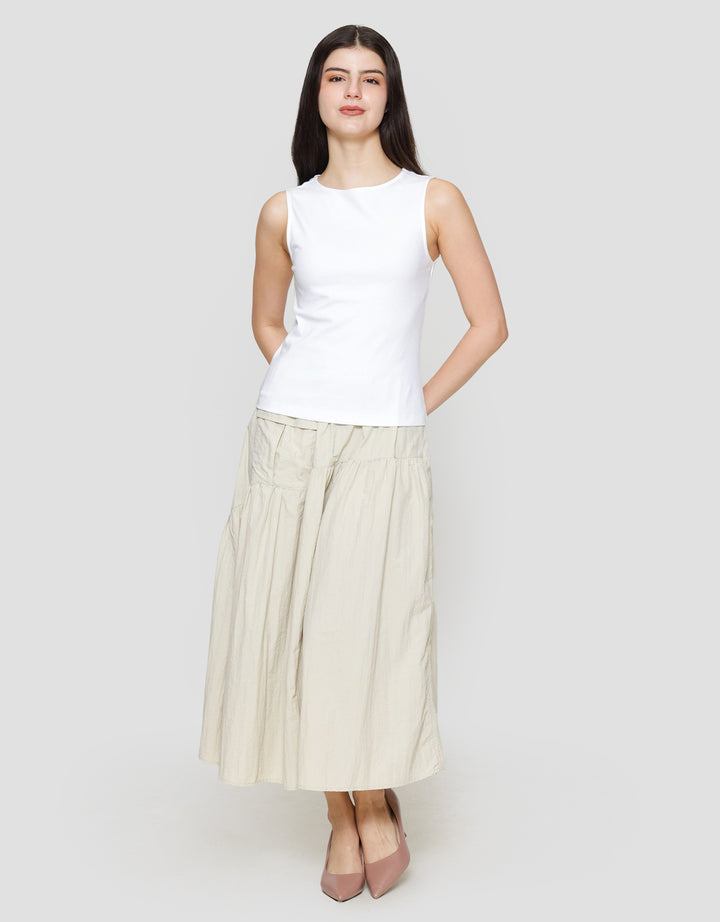 Suko Sleeveless Slit Kerah Bulat Tanpa Lengan Kaos Wanita