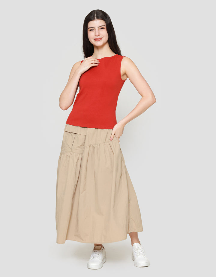 Suko Sleeveless Slit Kerah Bulat Tanpa Lengan Kaos Wanita