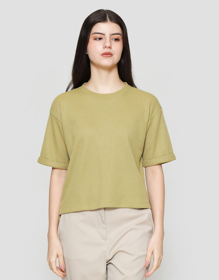 Suko Crop New Waffle Lengan Pendek Kaos Oversize Wanita