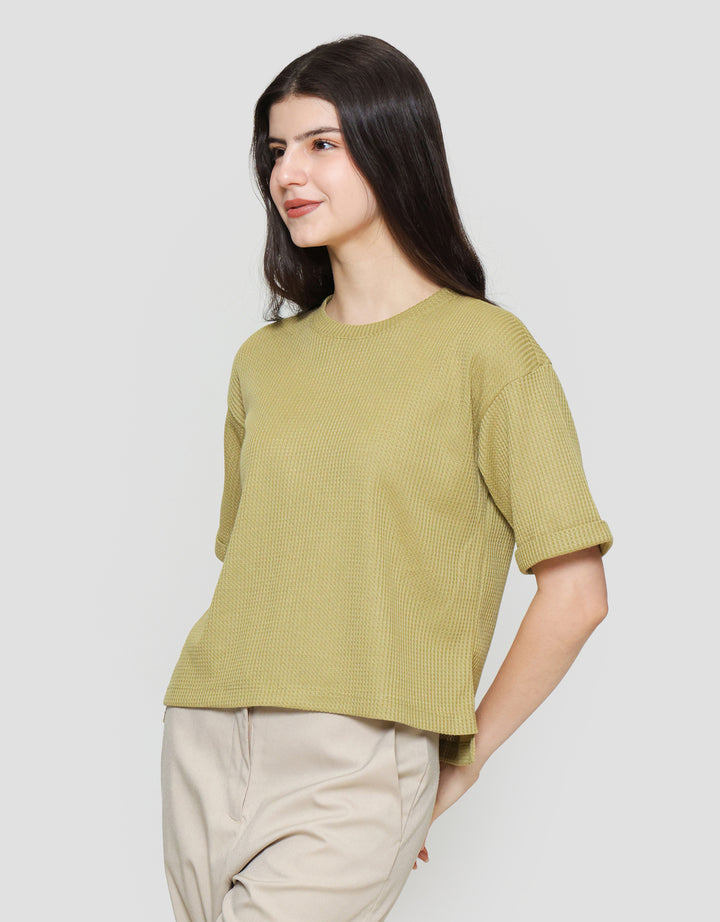 Suko Crop New Waffle Lengan Pendek Kaos Oversize Wanita