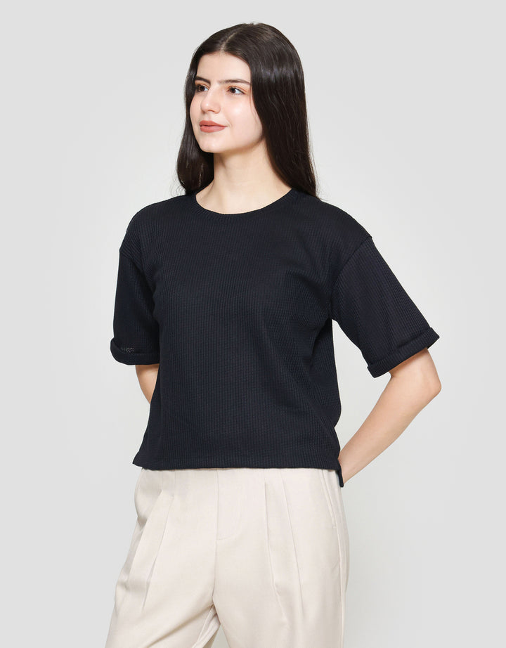 Suko Crop New Waffle Lengan Pendek Kaos Oversize Wanita