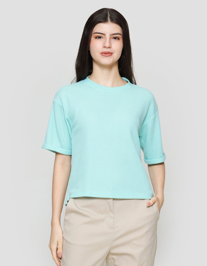 Suko Crop New Waffle Lengan Pendek Kaos Oversize Wanita