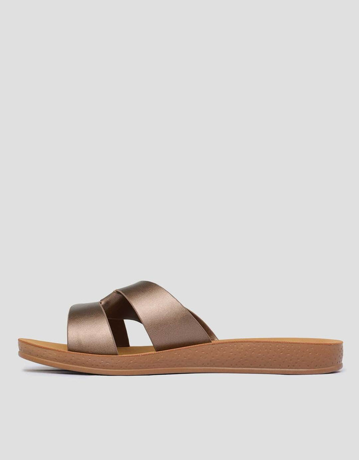 St. Yves Sandal Slipper Wanita
