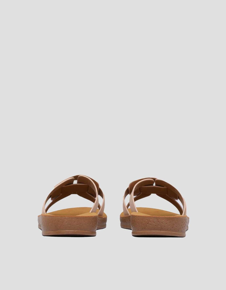 St. Yves Simply Sandal Slipper Wanita