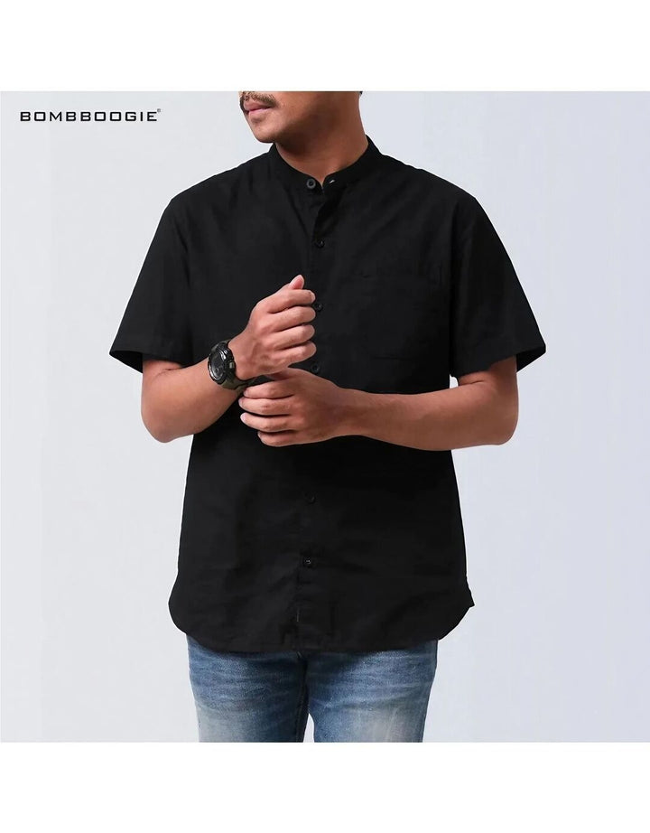 Bombboogie Kemeja Koko Polos Pria