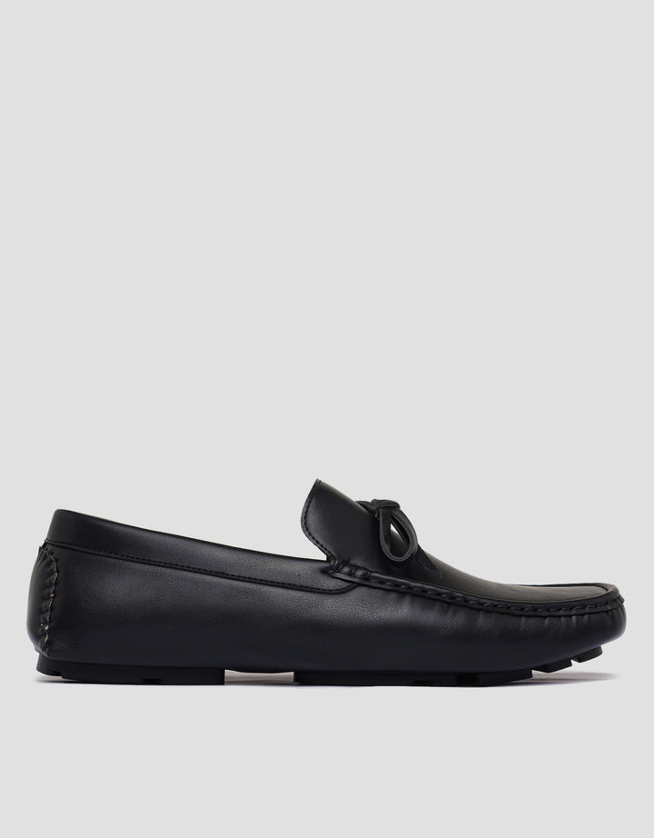 COLE MOCCASIN SEPATU PRIA