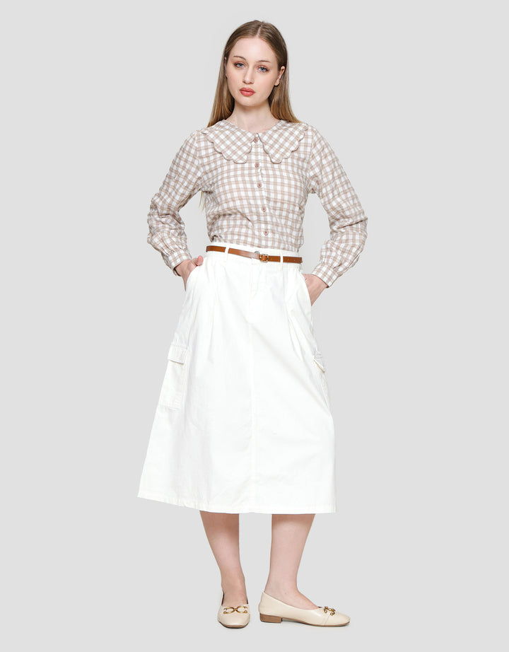 Exit Lorina Rok Wanita