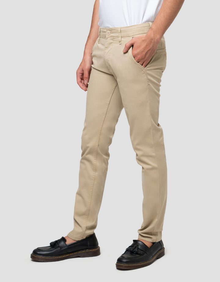 Cardinal Casual Pocket Celana Panjang Chinos Pria