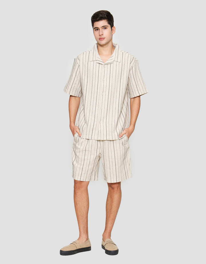 Nevada Print Stripe Vertical Kemeja Lengan Pendek Pria