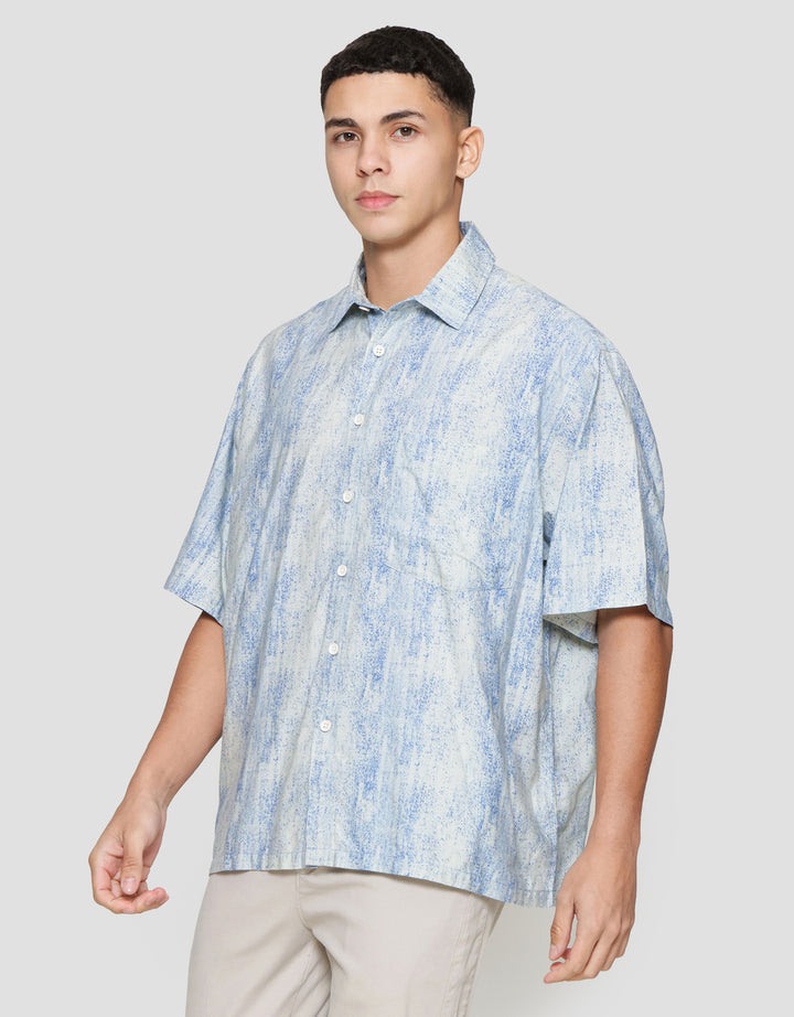 Nevada Denim Print Motif Raster Kemeja Lengan Pendek Pria