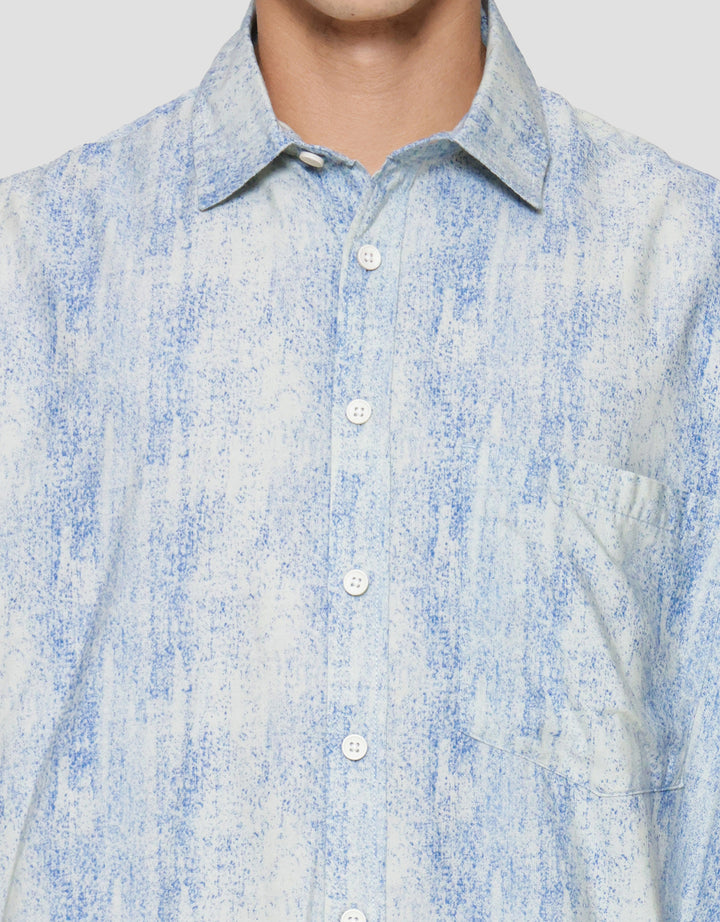 Nevada Denim Print Motif Raster Kemeja Lengan Pendek Pria