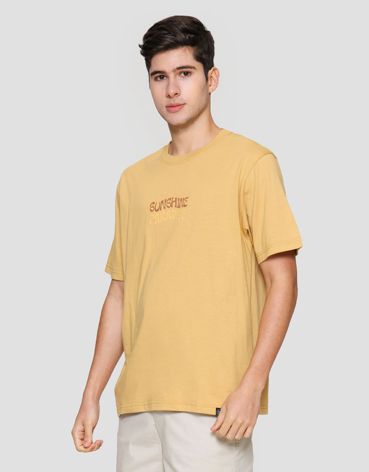 Nevada Back Print Summer Kaos Lengan Pendek Pria 122320962