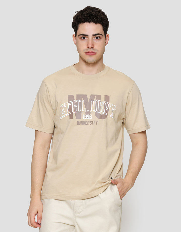 Nevada Theme Varsity Print Kaos Lengan Pendek Pria