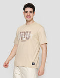 Nevada Theme Varsity Print Kaos Lengan Pendek Pria