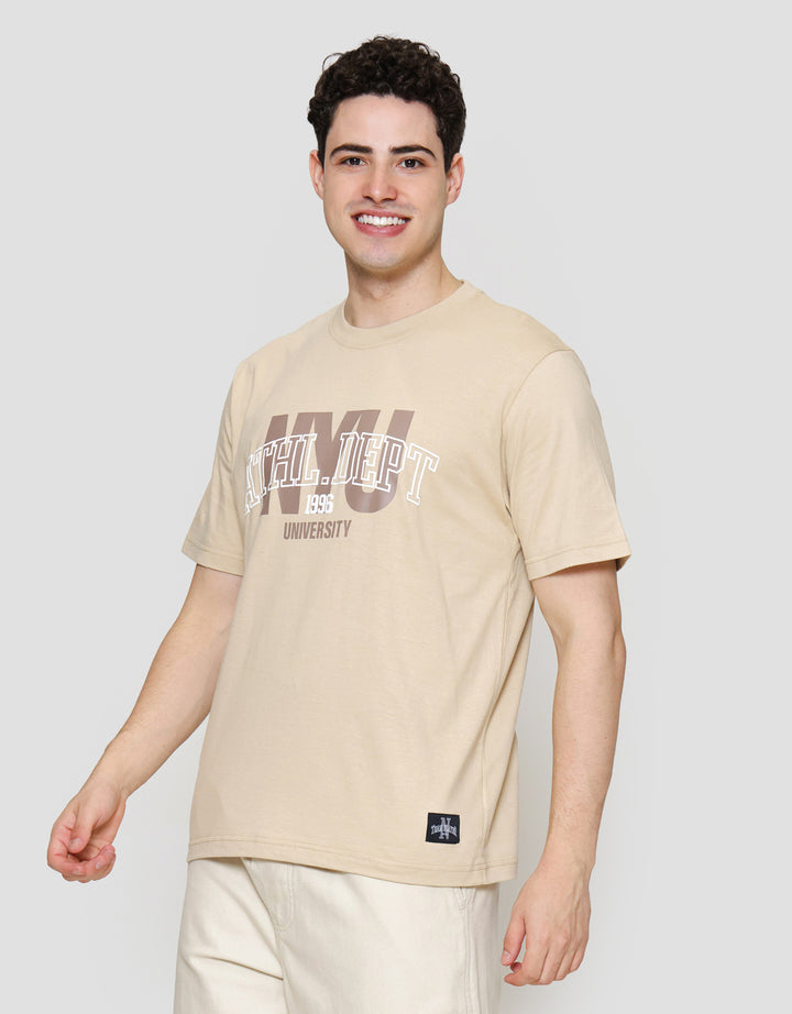 Nevada Theme Varsity Print Kaos Lengan Pendek Pria