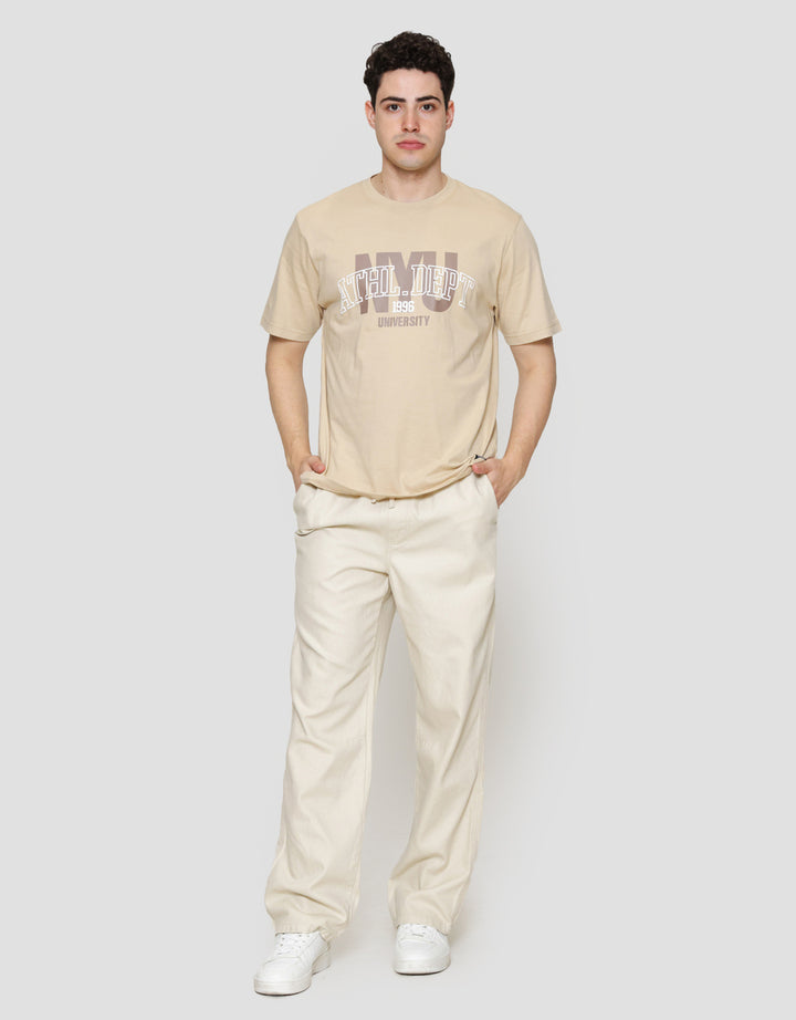 Nevada Theme Varsity Print Kaos Lengan Pendek Pria