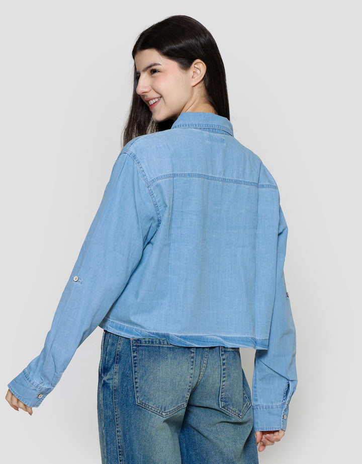 Nevada Regular 2 Pockets Kemeja Denim Wanita