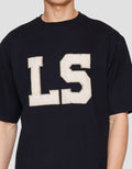 Lois Kaos Pria