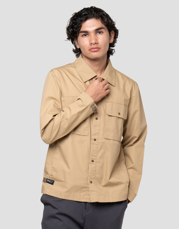 Cardinal Casual Double Pocket Kemeja Pria