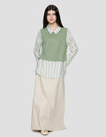 Expand Ilina Blouse Wanita