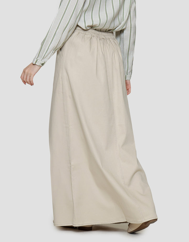 Expand Turefa Rok Wanita