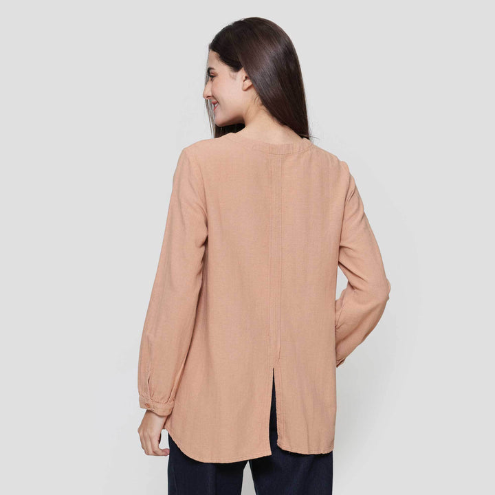 Expand Arielle Blouse Wanita