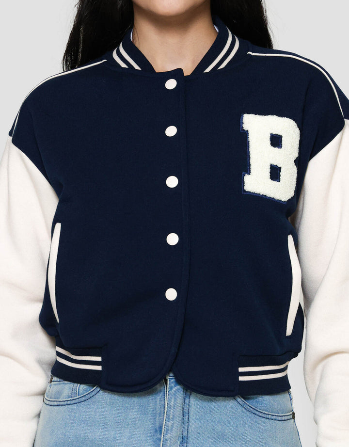 Nevada Boxy Fleece Varsity Jaket Wanita