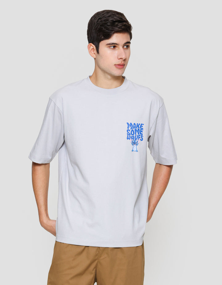 Suko Oversized Graphic Disney Kaos Lengan Pendek Pria