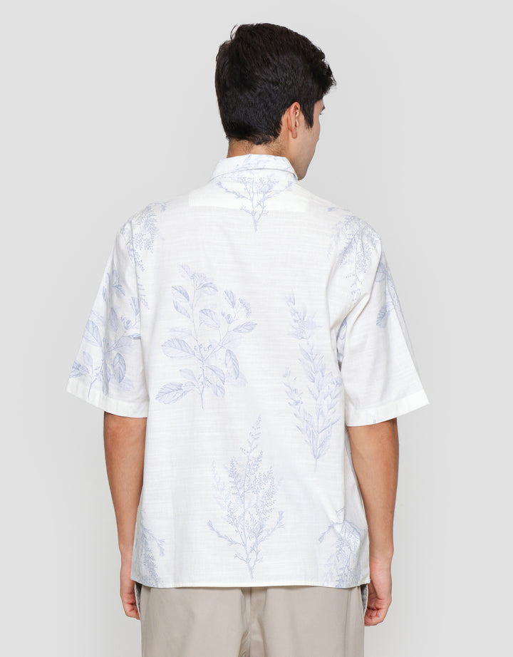 Suko Motif Print Kemeja Lengan Pendek Pria