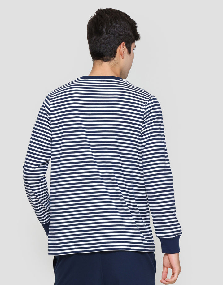 Suko Garis Kerah Bulat Kaos Lengan Panjang Pria