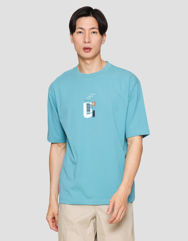 Suko Oversized Graphic Kerah Bulat Kaos Lengan Pendek Pria