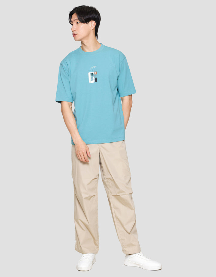 Suko Oversized Graphic Kerah Bulat Kaos Lengan Pendek Pria