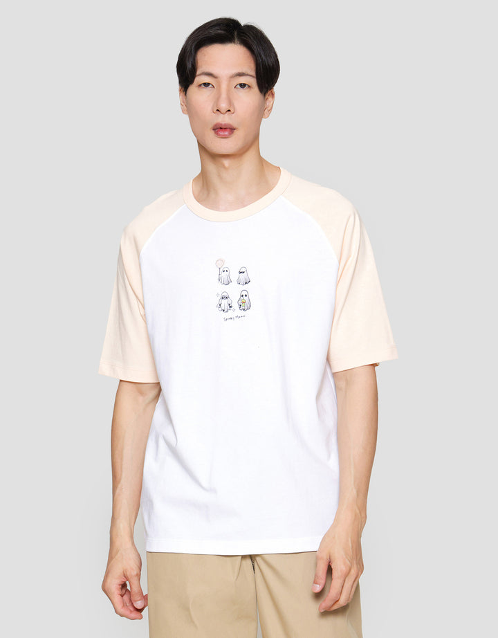 Suko Graphic Raglan Kerah Bulat Kaos Lengan Pendek Pria