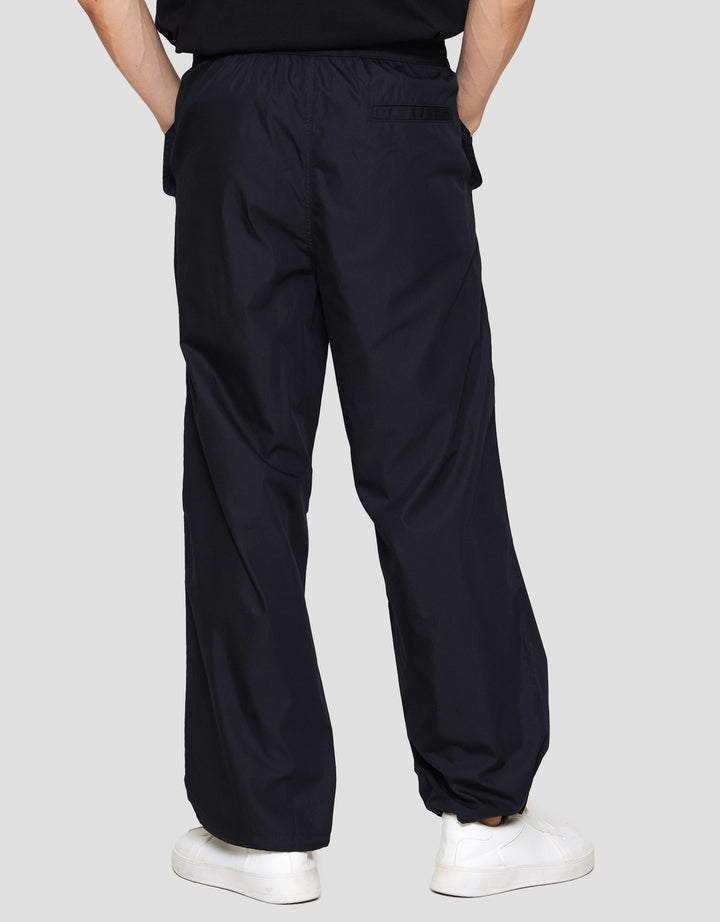 Suko Celana Panjang Kargo Pria