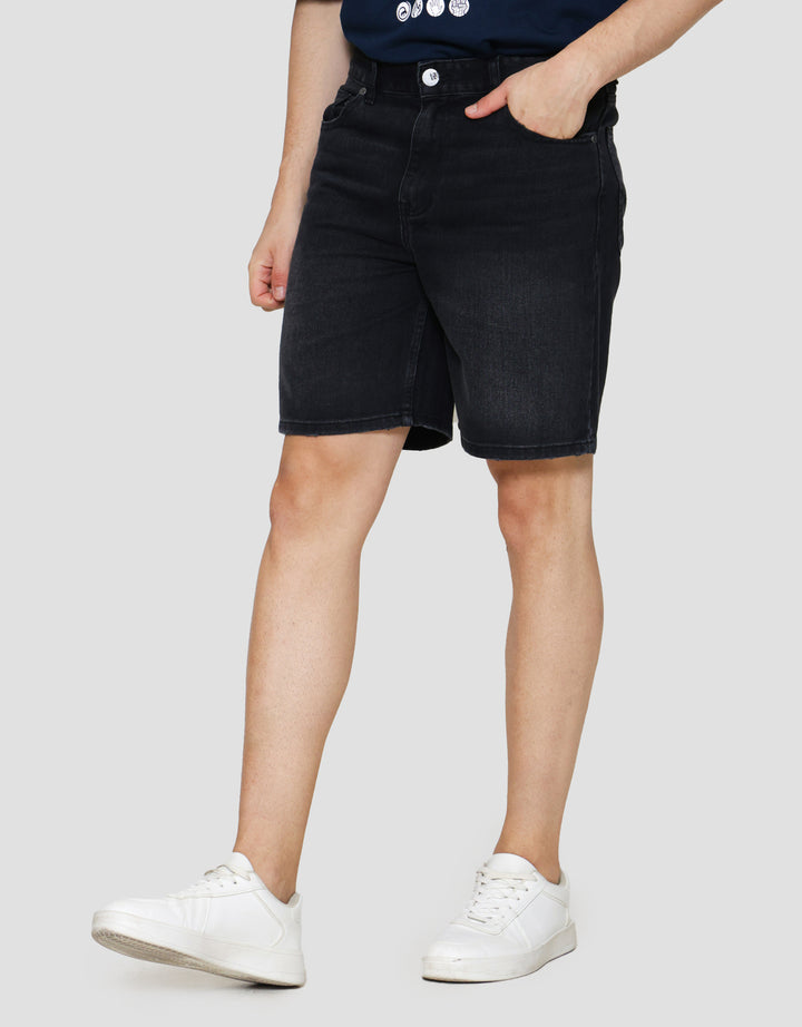 Nevada Regular Basic Celana Pendek Denim Pria