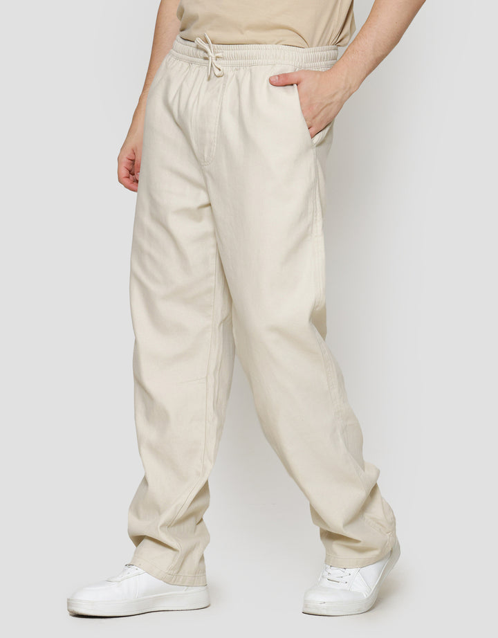 Nevada Woven Pull On Twill Seven Celana Panjang Pria