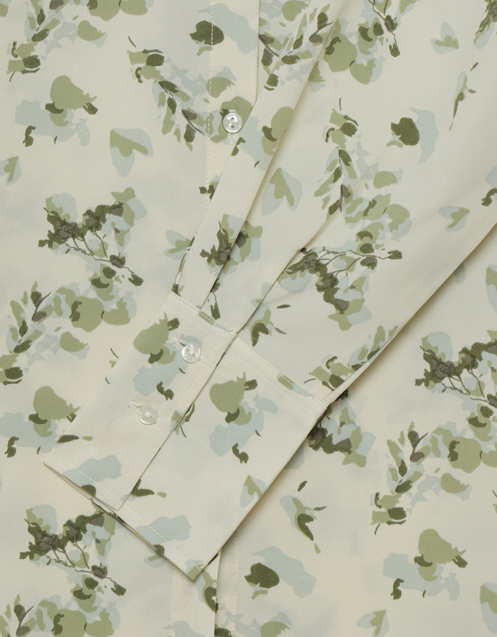St. Yves Flowy Floral Printed Kemeja Wanita