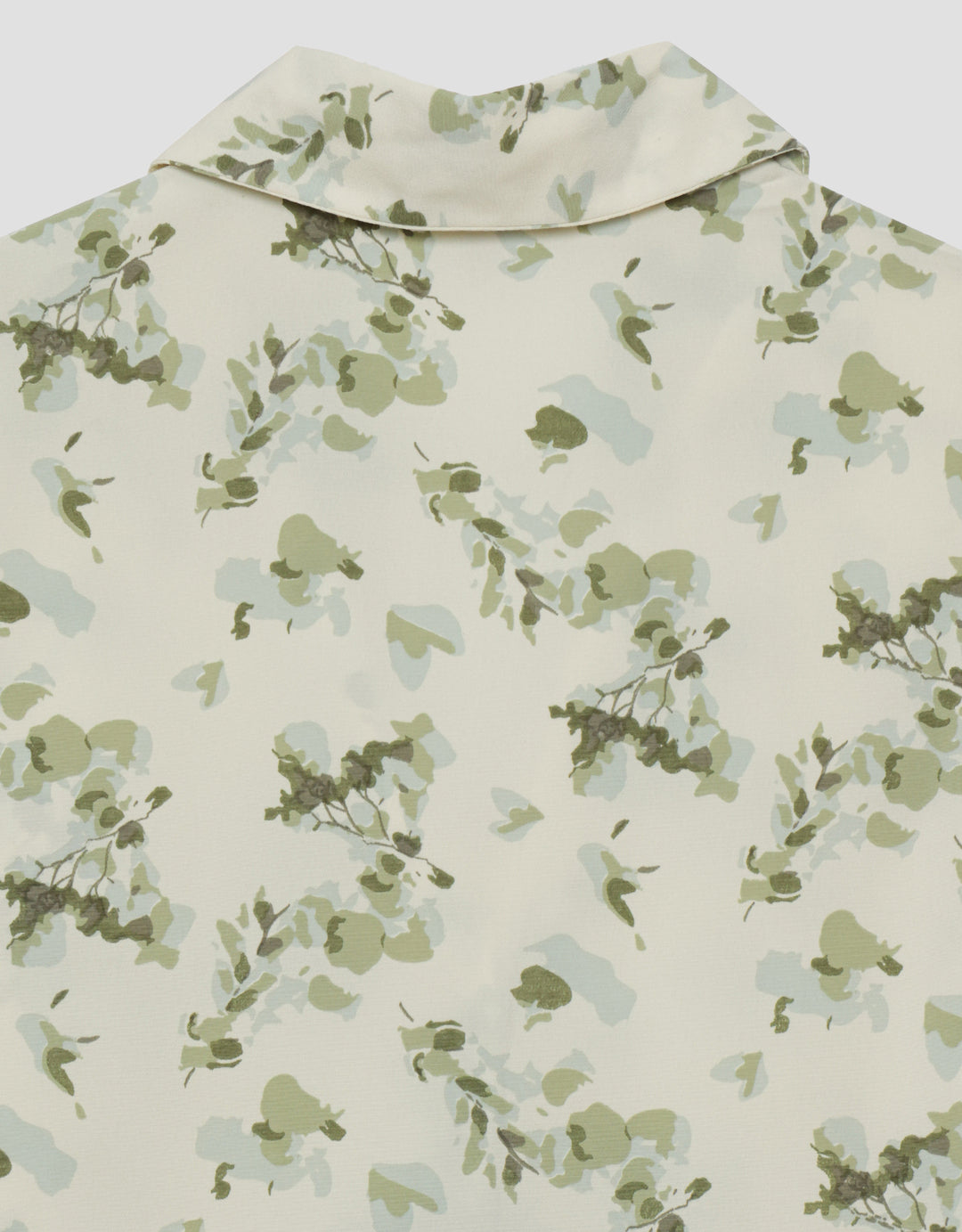 St. Yves Flowy Floral Printed Kemeja Wanita