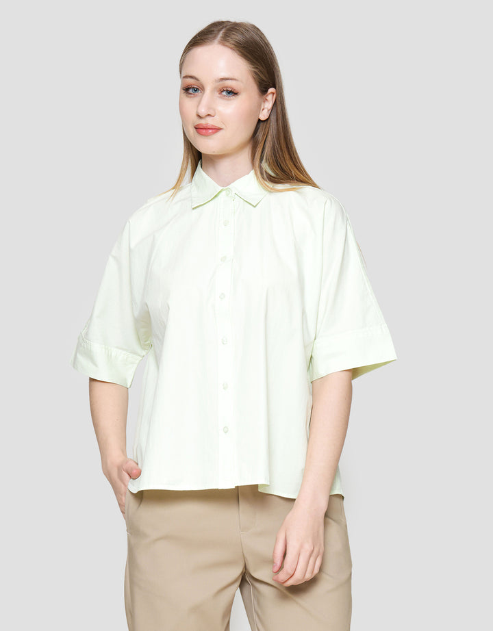 St. Yves Relaxed Cotton Boxy Kemeja Wanita