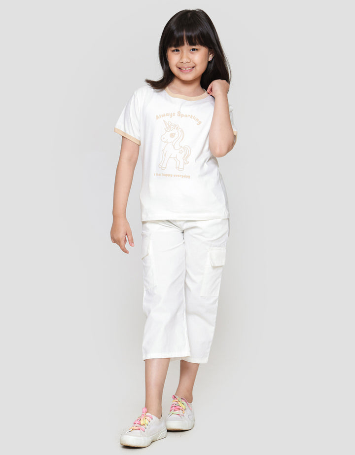 Little M Ringer Print Outline Kaos Anak Perempuan