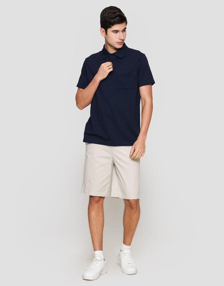 Cole Solid Texture Repeat Pocket Polo Lengan Pendek Pria
