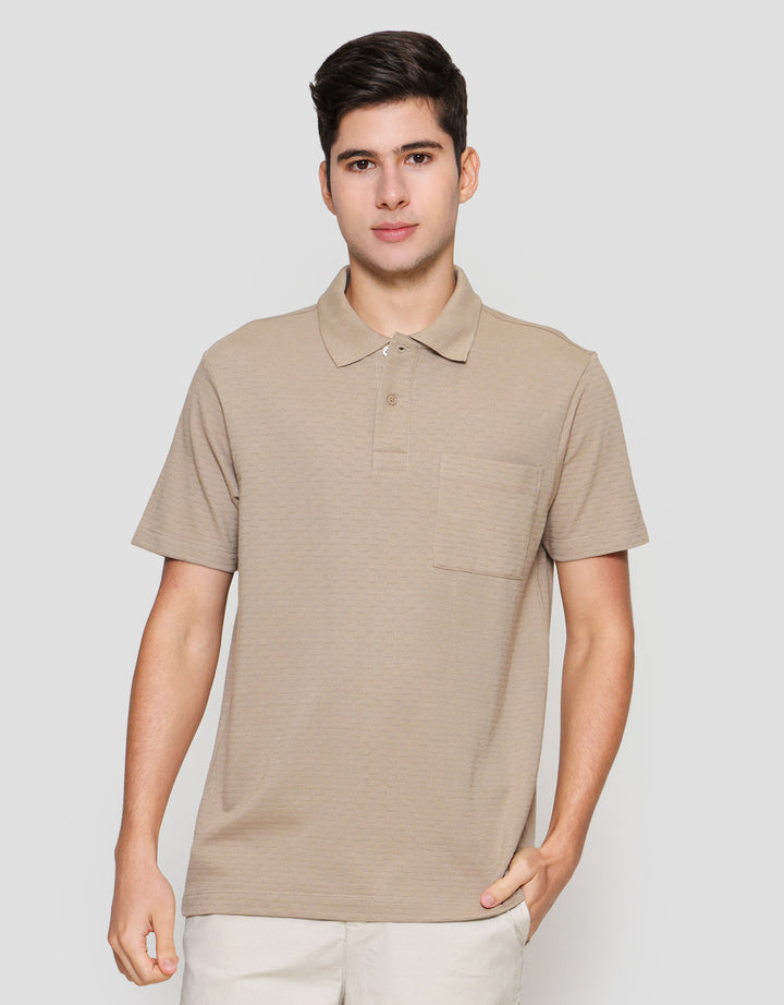Cole Solid Texture Repeat Pocket Polo Lengan Pendek Pria