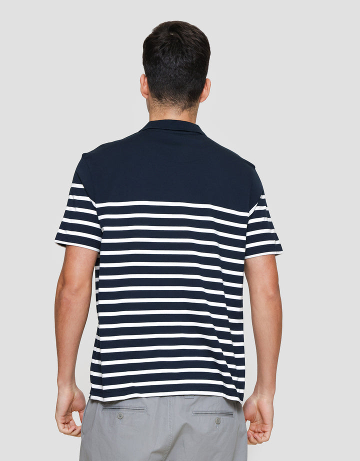 Cole Stripe Normal Plakat Kaos Polo Pria